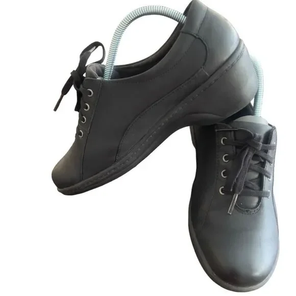 Clarks Collections Shoes Womens 7 M Low Sneakers Black Leather Wedge - Picture 6 of 6